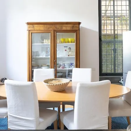 Apartment Plum Guide - Windswept