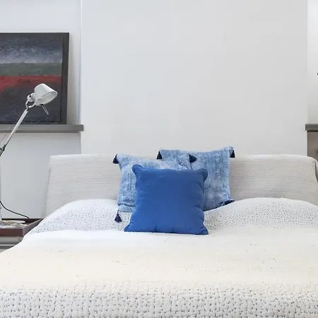 Apartment Plum Guide - Windswept Rom